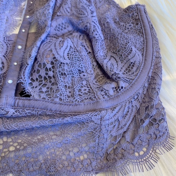NWT Very Sexy Eyelash Lace High Neck Bralette - Picture 3 of 8